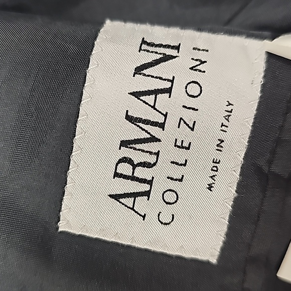 Armani Collezioni size 42L suit jacket blazer grey few tiny stains see pics - Picture 5 of 14